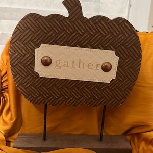 Pumpkin Fall sign or center piece